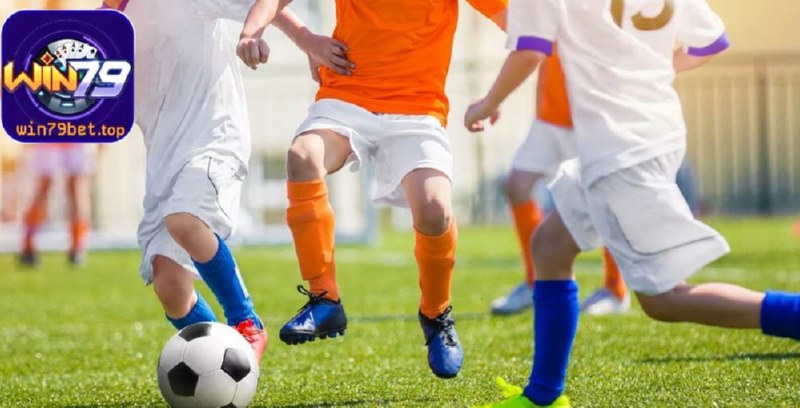 Theo dõi trực tiếp các trận đấu giúp bạn cảm nhận rõ ràng hơn về tình hình trên sân