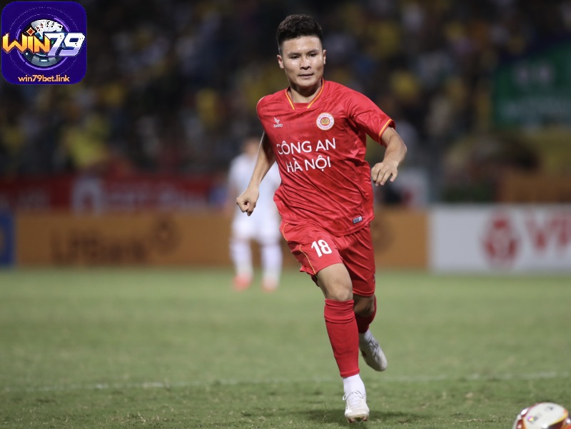 Chân sút 1997 đã có thời gian vất vả để theo đuổi bóng đá 